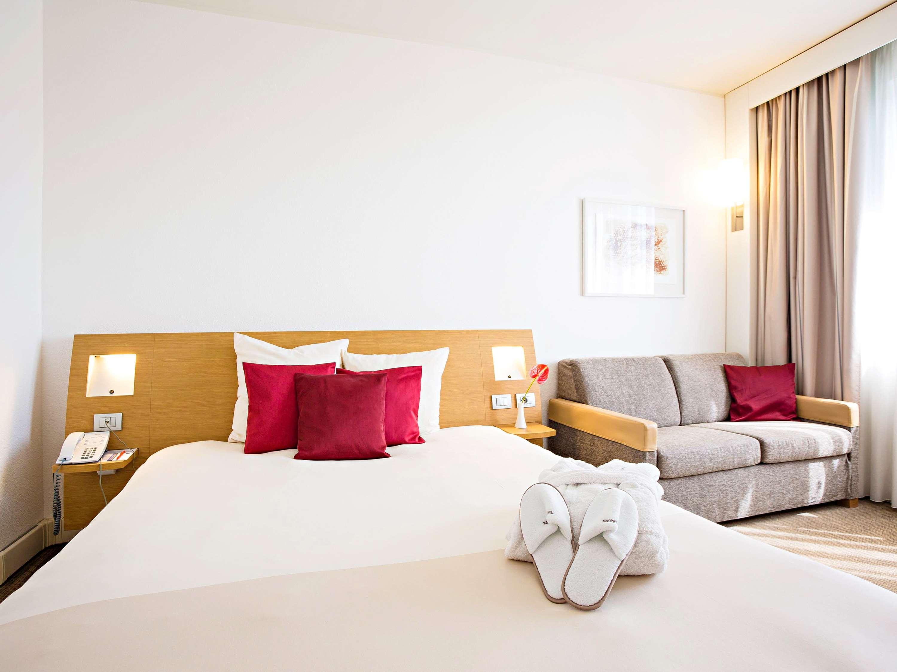 โนโวเทล ซาแลร์โน เอสต์ อาเรกี Hotel ภายนอก รูปภาพ
